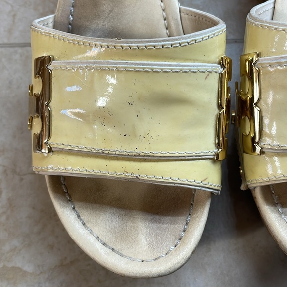 Tory Burch Wedge Sandals Platform Patent Leather Cork Yellow Size 10 M - Picture 13 of 16